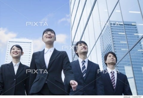 採用情報